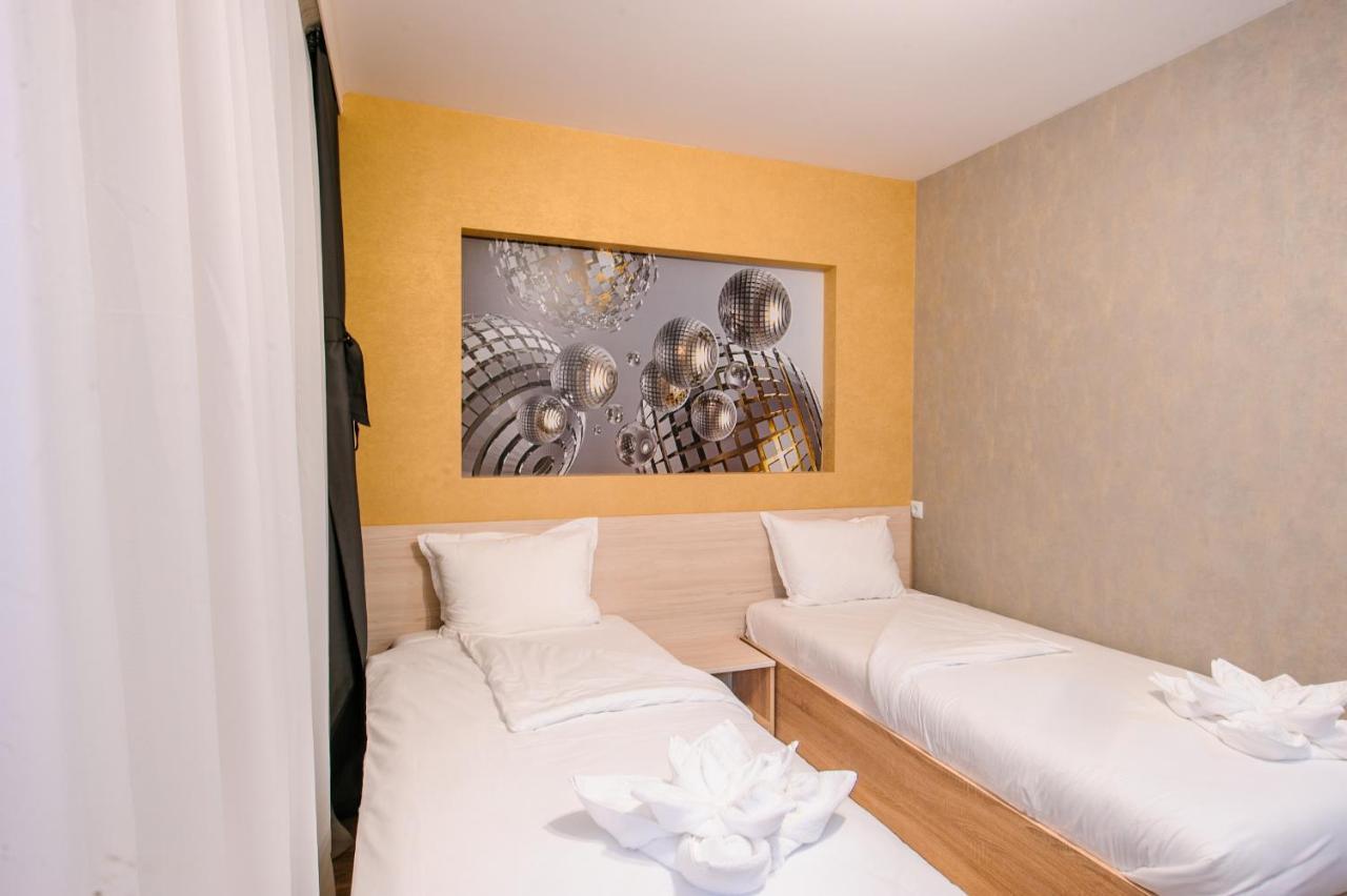 Пиргуля Hotel Miladinovtsi Exterior photo